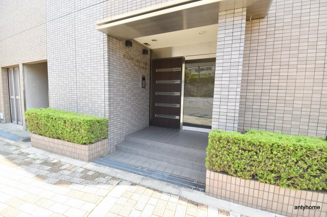 エクセル吹田　仲介手数料無料のエントランス