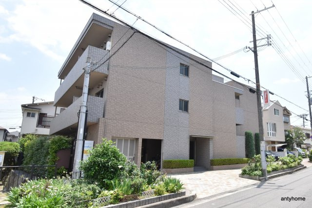 エクセル吹田　仲介手数料無料の外観