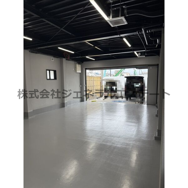 守口市梶町1丁目店舗付戸建の内装