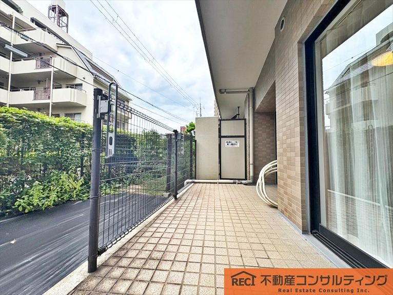 東急ドエル・アルス神戸本山のバルコニー