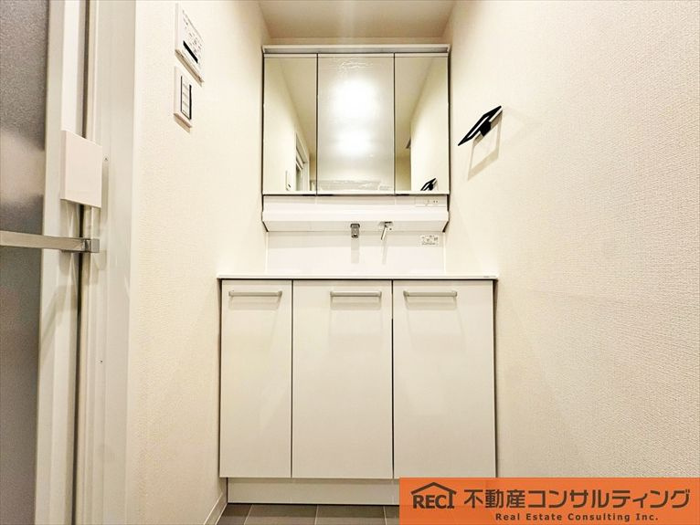 東急ドエル・アルス神戸本山の洗面所