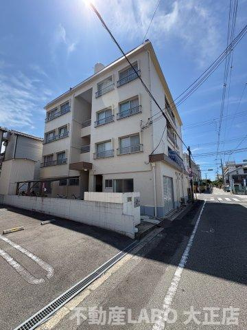 大成マンションの外観
