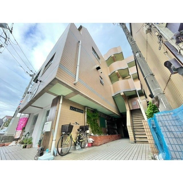 メゾン綱島高田町の外観
