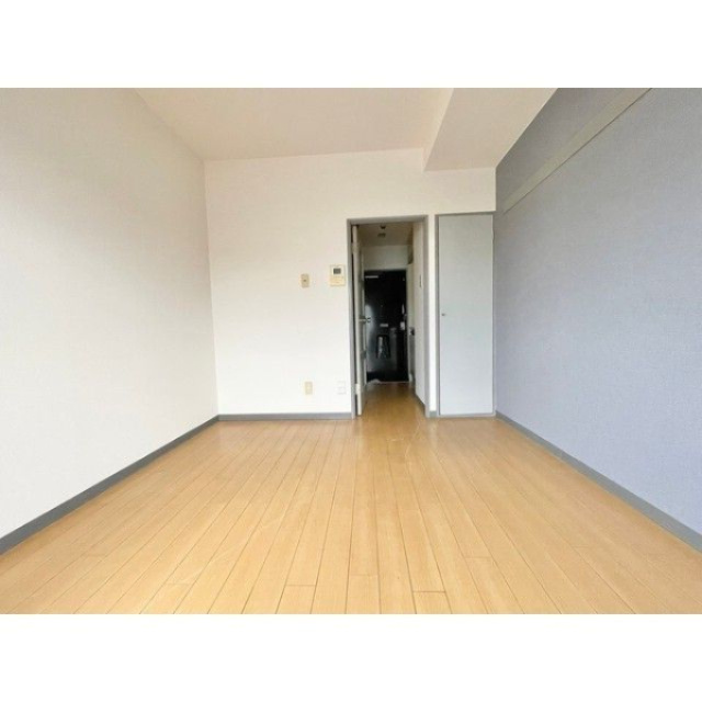 メゾン綱島高田町の居間・リビング