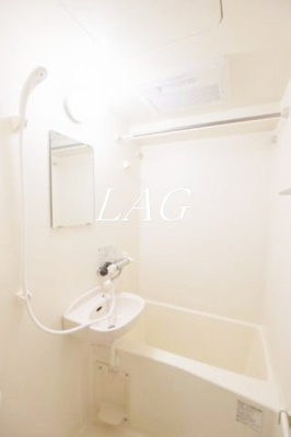 【浴室】 | ガーラ・ステーション清澄白河 | お風呂です。