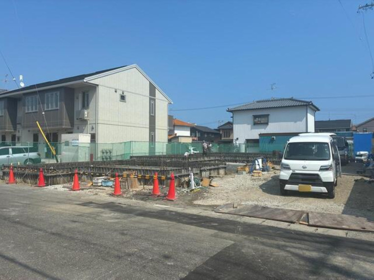 売新築戸建　静岡市駿河区下川原１丁目の前面道路含む現地写真