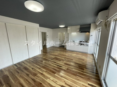 【居間・リビング】 | ALTBAU | 使いやすい居間です