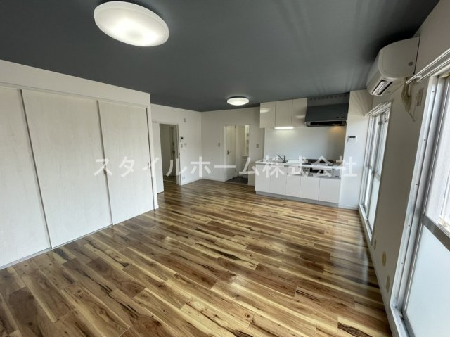 【居間・リビング】 | ALTBAU | 使いやすい居間です