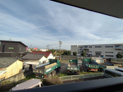 【展望】 | リバーサイド桜木通 | 同建物内別部屋の写真です。