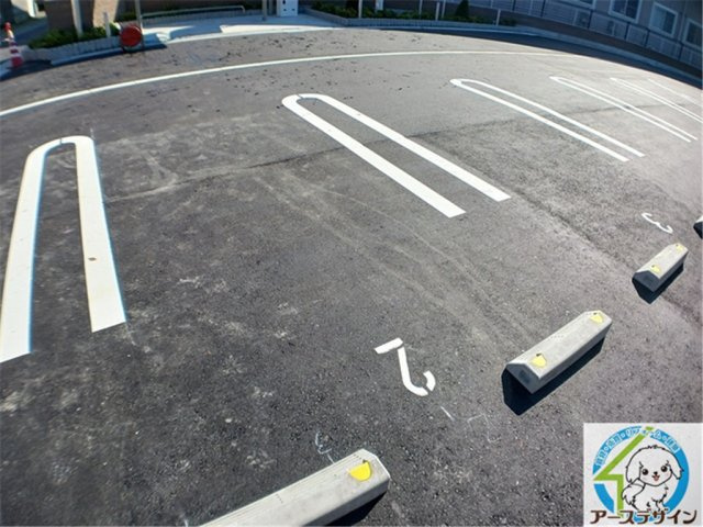 加古川市加古川町友沢のアパートの駐車場|※パース写真