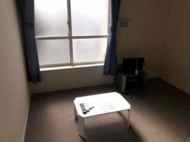 レオパレスセントポーリア大窪の居間・リビング|設備・使用は号室により異なる為、現況を優先いたします。