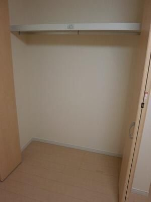 ミレニア草加住吉の収納|別部屋参考写真