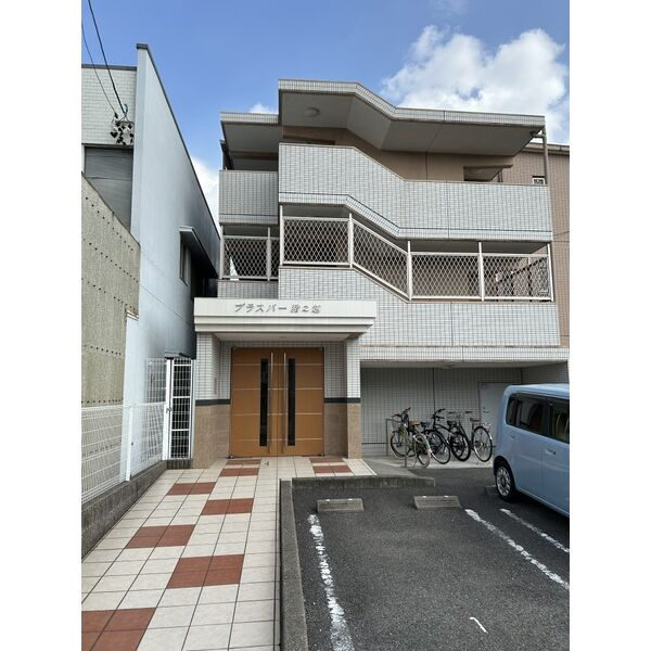 プラスパー猪之越　名古屋市賃貸　仲介手数料無料のエントランス