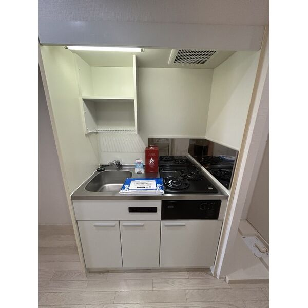 プラスパー猪之越　名古屋市賃貸　仲介手数料無料のキッチン