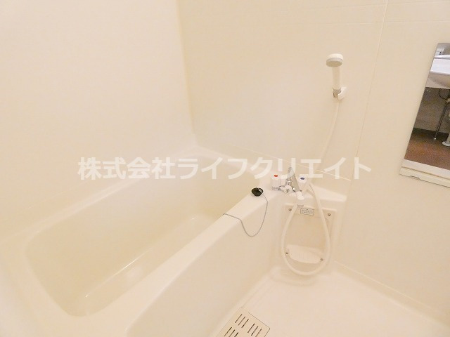 サァラ多摩平の浴室