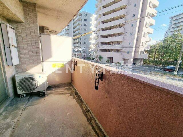 【バルコニー】 | シンシア大森本町 | 広々としたバルコニーです