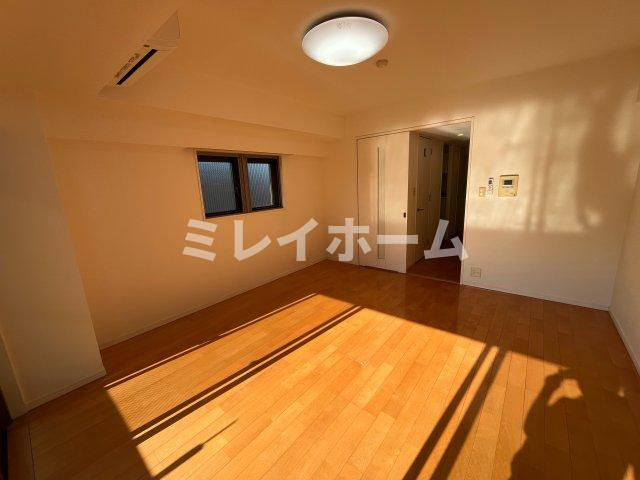 クリオ蒲田Ⅱの寝室|同建物内、別のお部屋の参考写真になります。