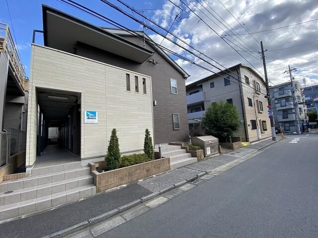 メゾン・コンフォルトのエントランス
