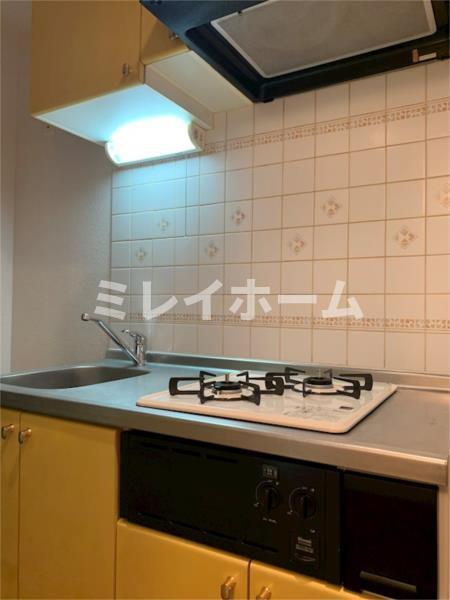 ルーブル西五反田弐番館のキッチン|同建物内、別のお部屋の参考写真になります。