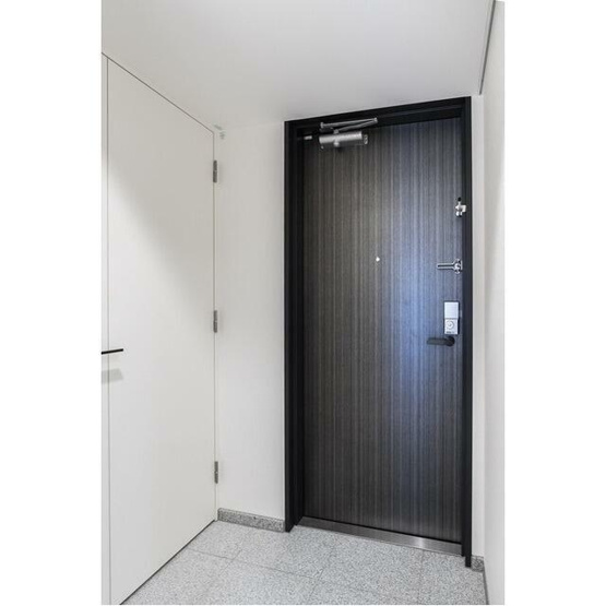 【玄関】 | メトロステージPLUS中野弥生町