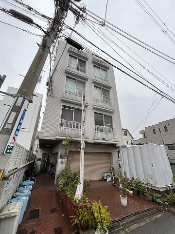 サンロイヤル御園の外観