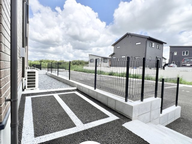 さくらハウスの駐車場
