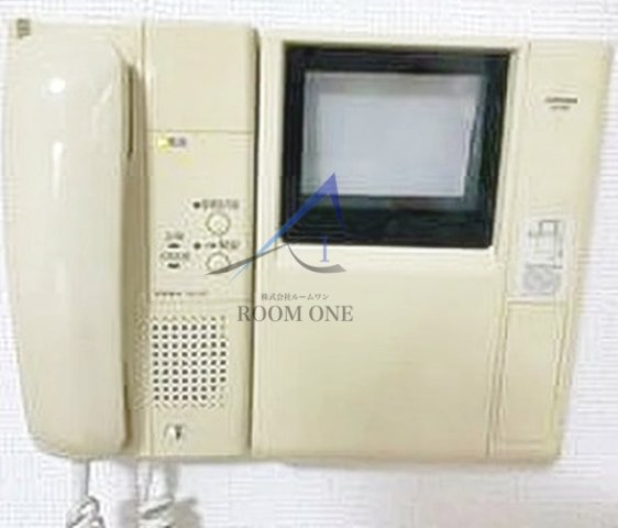 スカイコートヌーベル早稲田のセキュリティ|モニター付きインターホンです。
