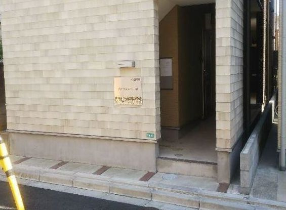 プログレッソ中野のエントランス|落ち着いたエントランスです
