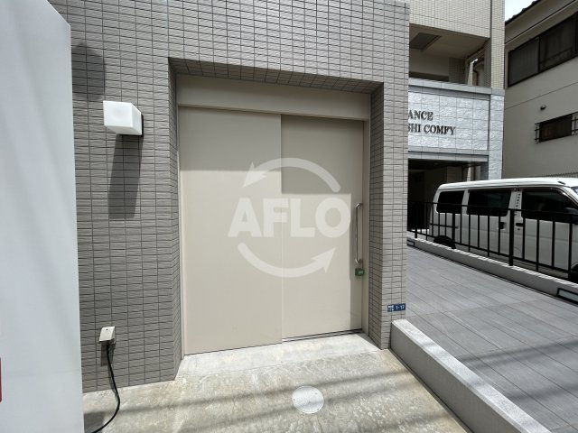 アドバンス江坂東コンフィの内装|ゴミ置き場
