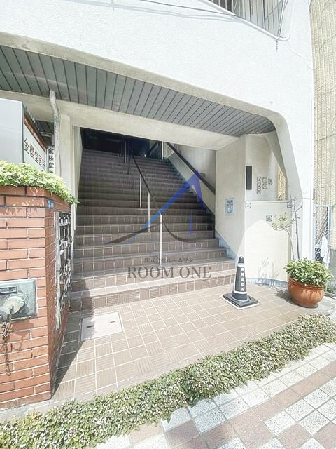 金桜堂ビルのエントランス|エントランスです。