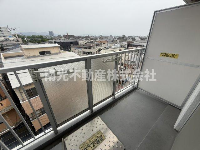 フォレストコート長瀬 ( 近畿大学 一人暮らし )のバルコニー