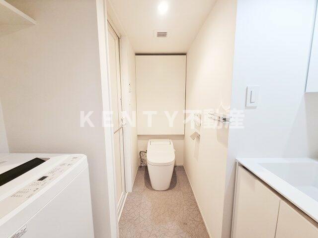 【トイレ】 | Ｌｕｄｅｎｓ大鳥居 | コンパクトで使いやすいトイレです