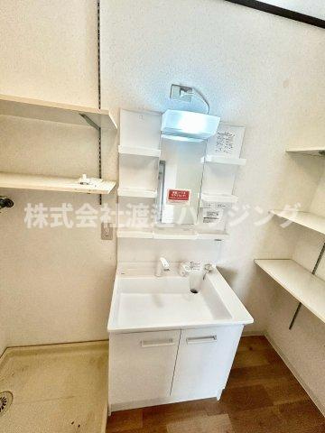 稲葉荘2丁目連棟平屋の洗面所