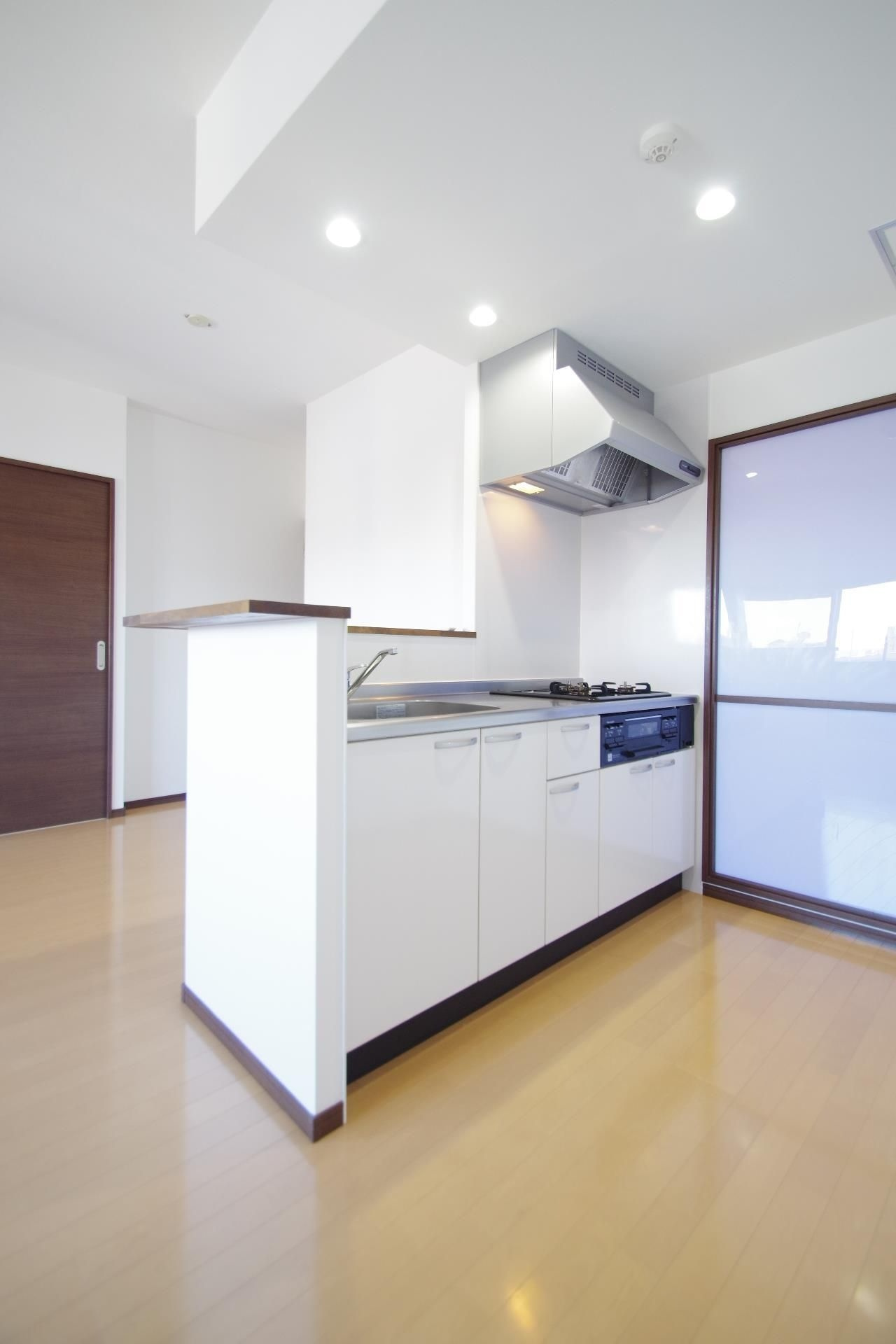 クロノス30新町IIのキッチン