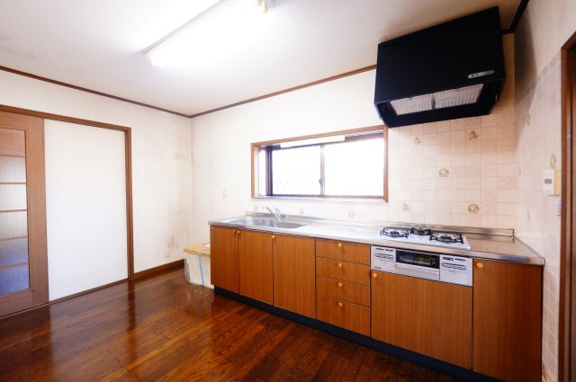高崎市倉賀野町中古住宅のキッチン