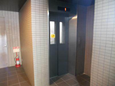 総司館八木のその他|エレベーター