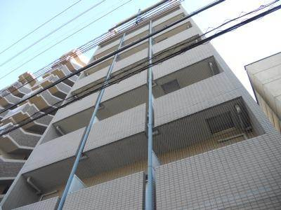 総司館八木の外観
