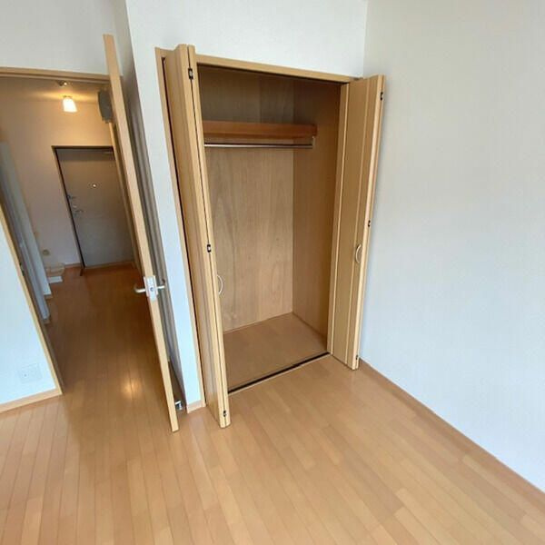 アネックス２番館の収納