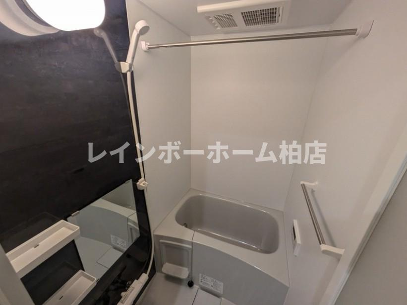 特典：仲介手数料が50％OFFです‼の浴室|追い焚き機能・浴室乾燥機があります