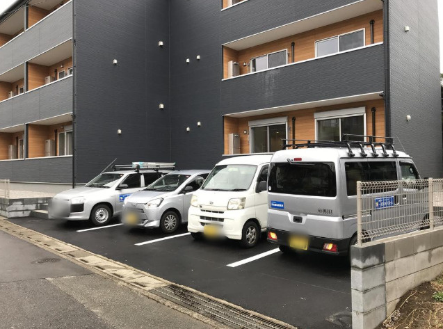 リーブルファイン指扇の駐車場