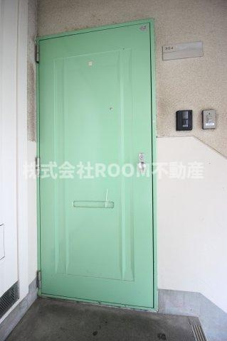 サンコーポラス都城Ⅰの玄関|シンプルで使いやすい玄関です