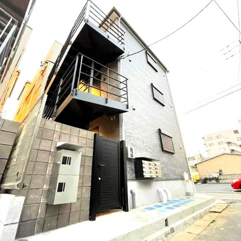 八千代市八千代台北１丁目のアパートの外観