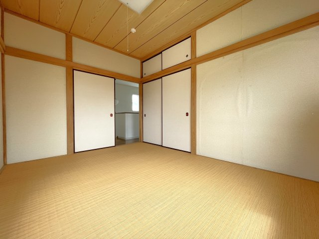 アプリ緑ヶ丘の和室
