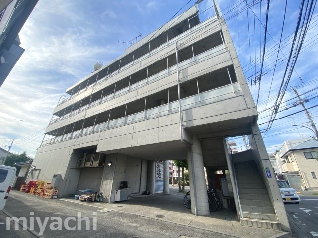 三井ビル