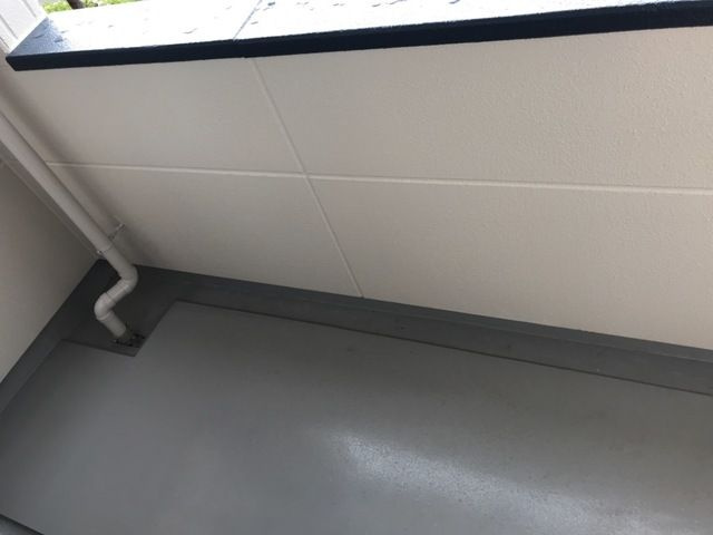 サンプレス八筋のバルコニー