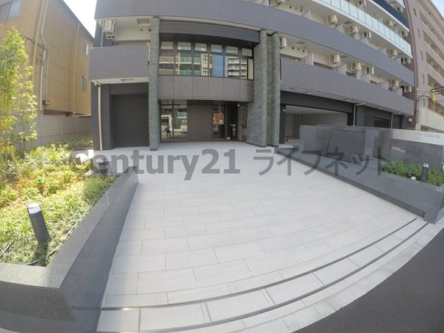 【エントランス】 | エステムコート新大阪13ニスタ