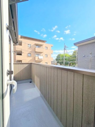 羽村市小作台5丁目　全2棟のバルコニー