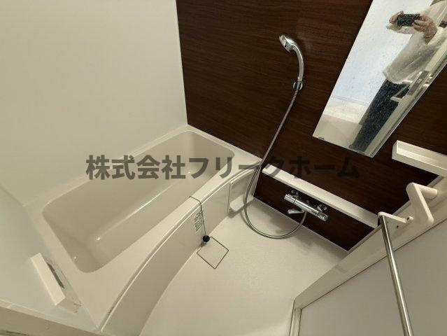 武蔵野市境１丁目の賃貸マンションの浴室