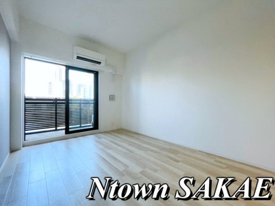 【居間・リビング】 | S-RESIDENCE池下西 | こちらのリビングで趣味の時間をお楽しみください