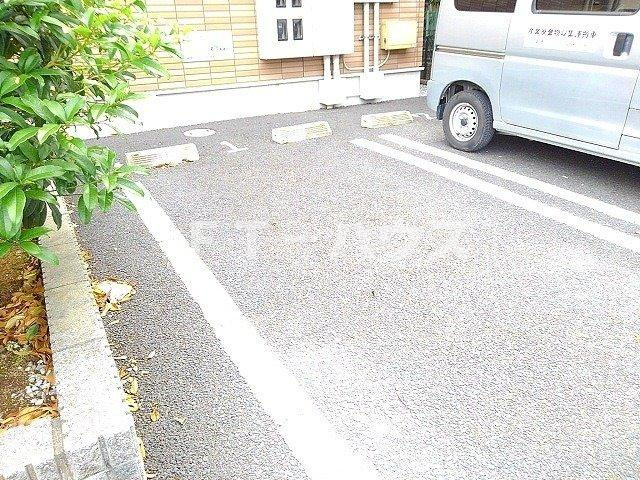 プラシードⅢの駐車場|駐車場